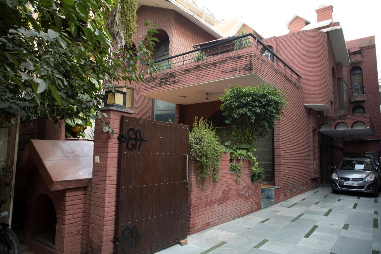 Red Brick Home By Earthaa Escapes New Delhi Exterior photo
